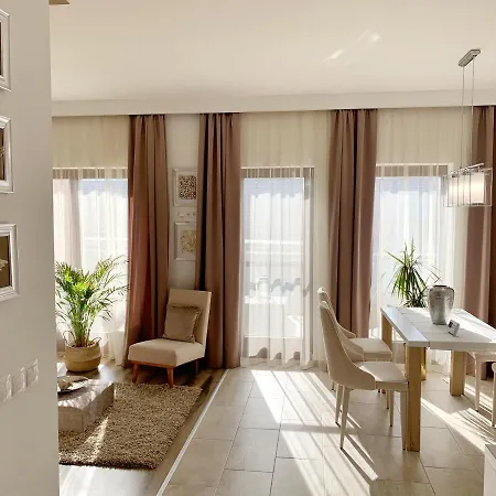 アパート Panorama Alsóörs